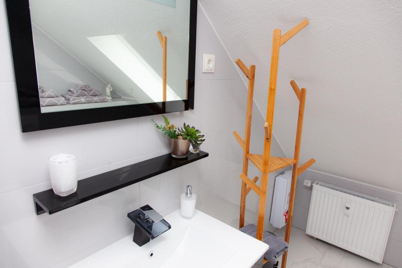 T&K Apartments Near Messe Fair Trade Duesseldorf Und Airport 3A Duisburg Luaran gambar